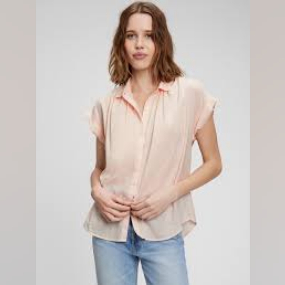 GAP Drapey Short Sleeve Shirt, color Peach,sz S